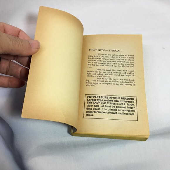 Tom Sawyer Abroad and Tom Sawyer Detective by Mark Twain 1968 Vintage Paperback - Picture 6 of 8